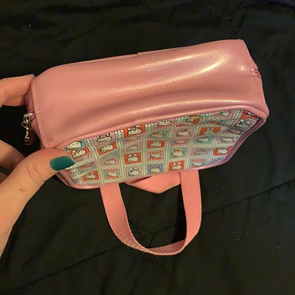 Hello Kitty bundle - Picture 7 of 8